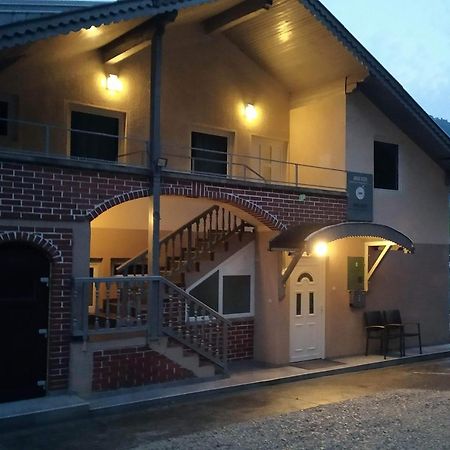 Apartmani Unski Biser Cazin Exterior photo